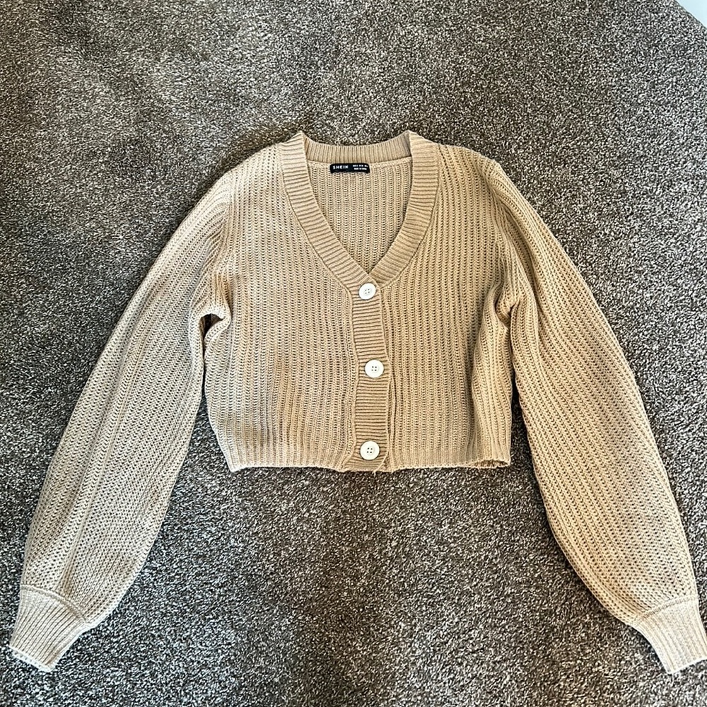 Shein cropped sweater cardigan, Size S